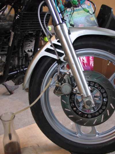 Bleed the front Brakes